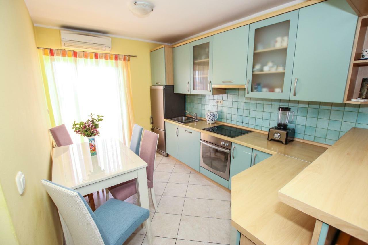 Apartmani Ljubica Пореч Екстериор снимка