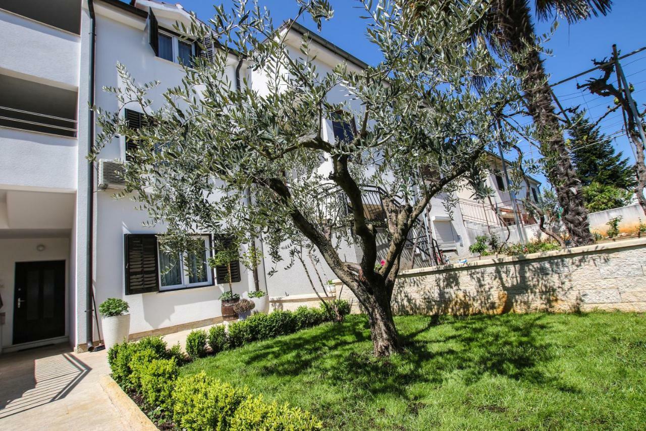 Apartmani Ljubica Пореч Екстериор снимка